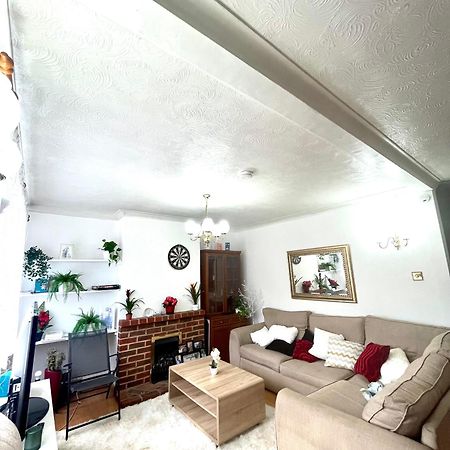 Cosy Room In Dartford Ngoại thất bức ảnh